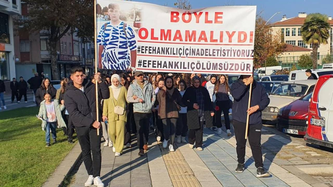 Tokat’ta Efehan için protesto: ‘Katilin cezası 2 ay olmamalı’